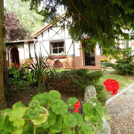 Mit Grossem Garten In La Pree By Interhome Hébergement de vacances Saint-Martin-Osmonville